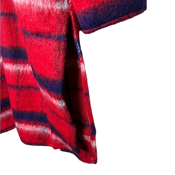 NWOT Vici Women’s Plaid Shaket - Picture 6 of 13
